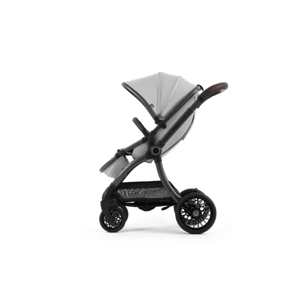 Aston Martin egg3® Soft Grey Package