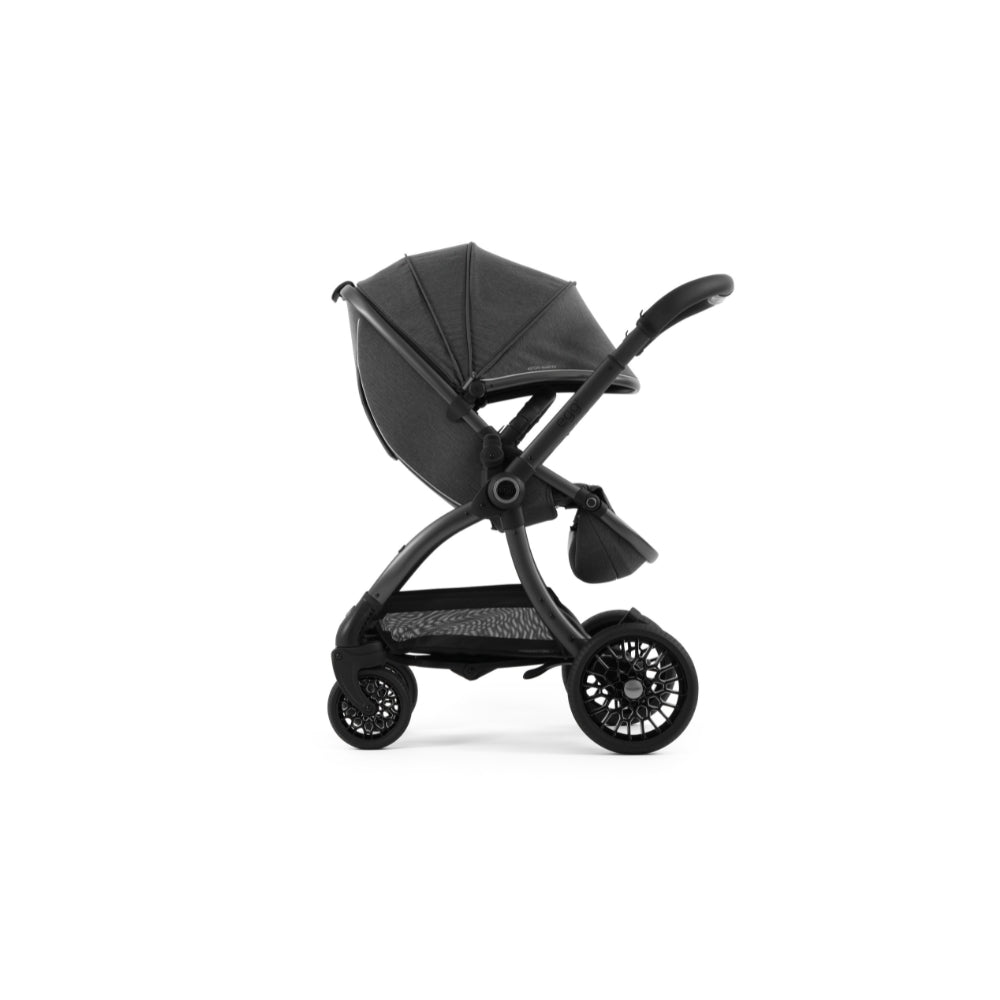 Aston Martin egg3® Classic Grey Package