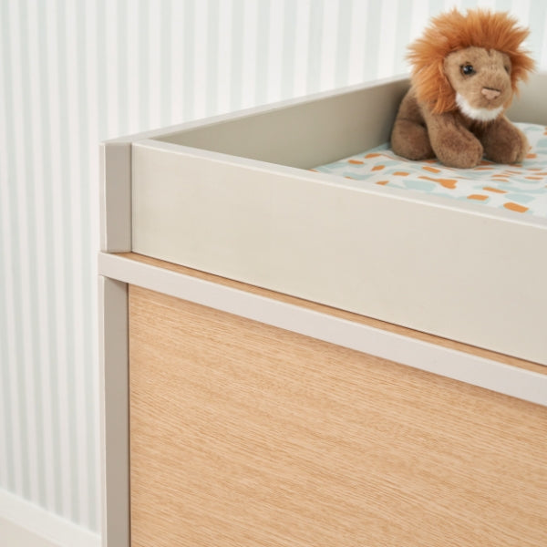 Tutti Bambini Fika Chest Changer