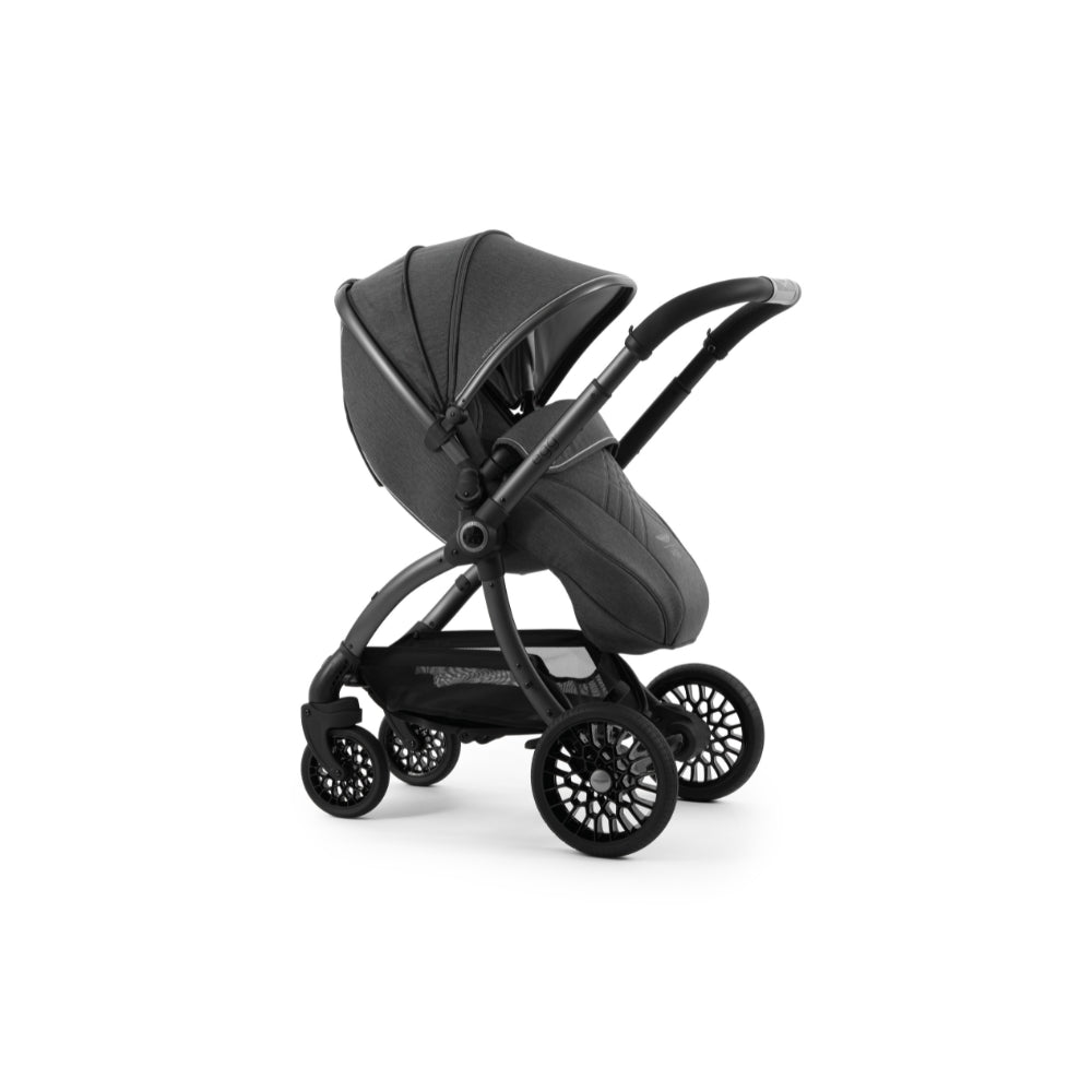 Aston Martin egg3® Classic Grey Package