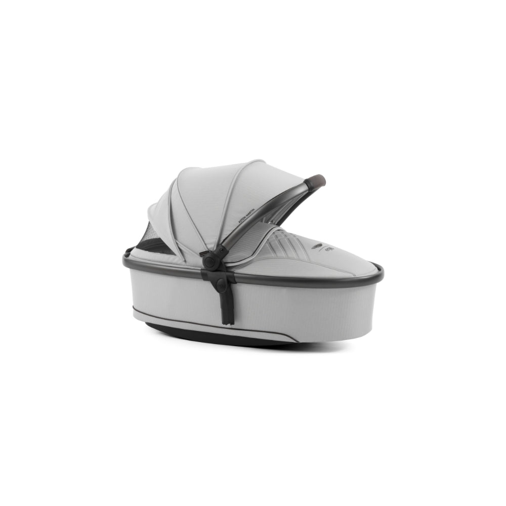 Aston Martin egg3® Soft Grey Package