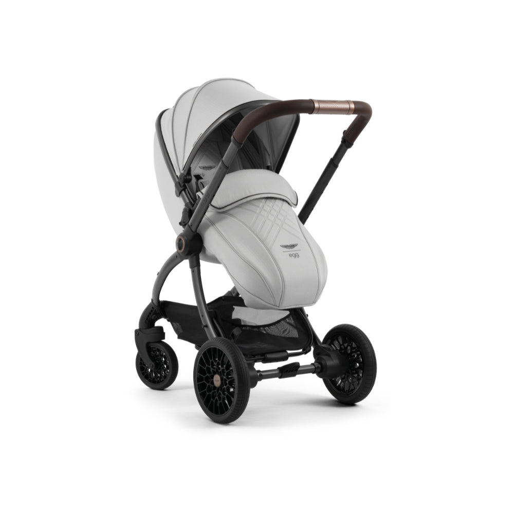 Aston Martin egg3® Soft Grey Package