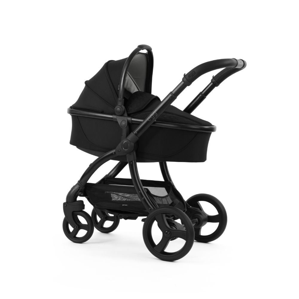 Egg3 Luxury Bundle with Shell-360 i-Size Car Seat