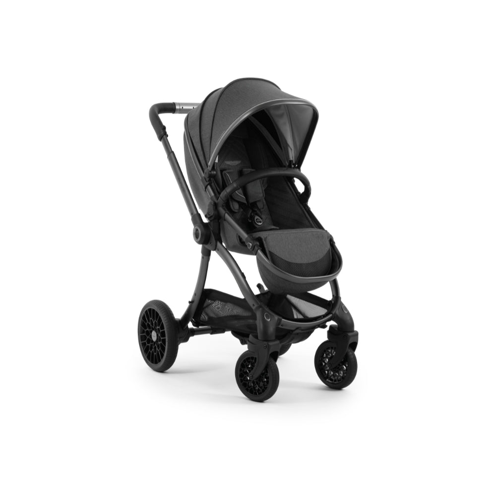 Aston Martin egg3® Classic Grey Package