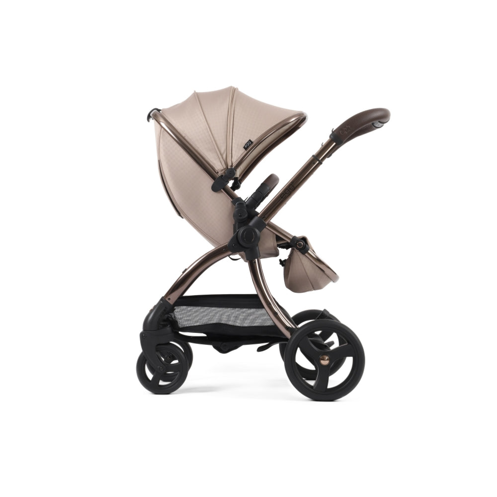 egg3 Special Edition Luxury Bundle with Shell i-Size Car Seat