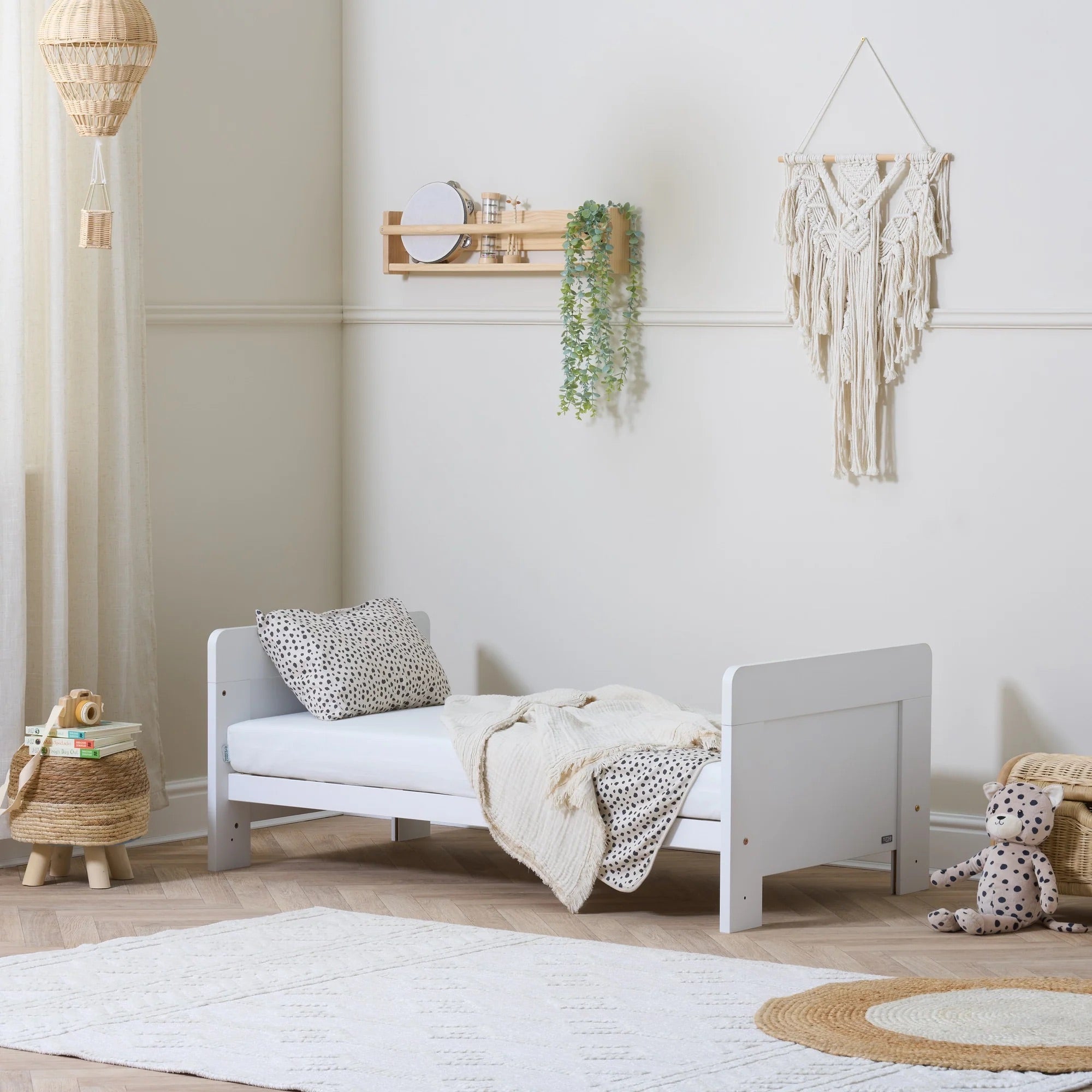 Tutti Bambini Essentials Alba Mini Cot Bed