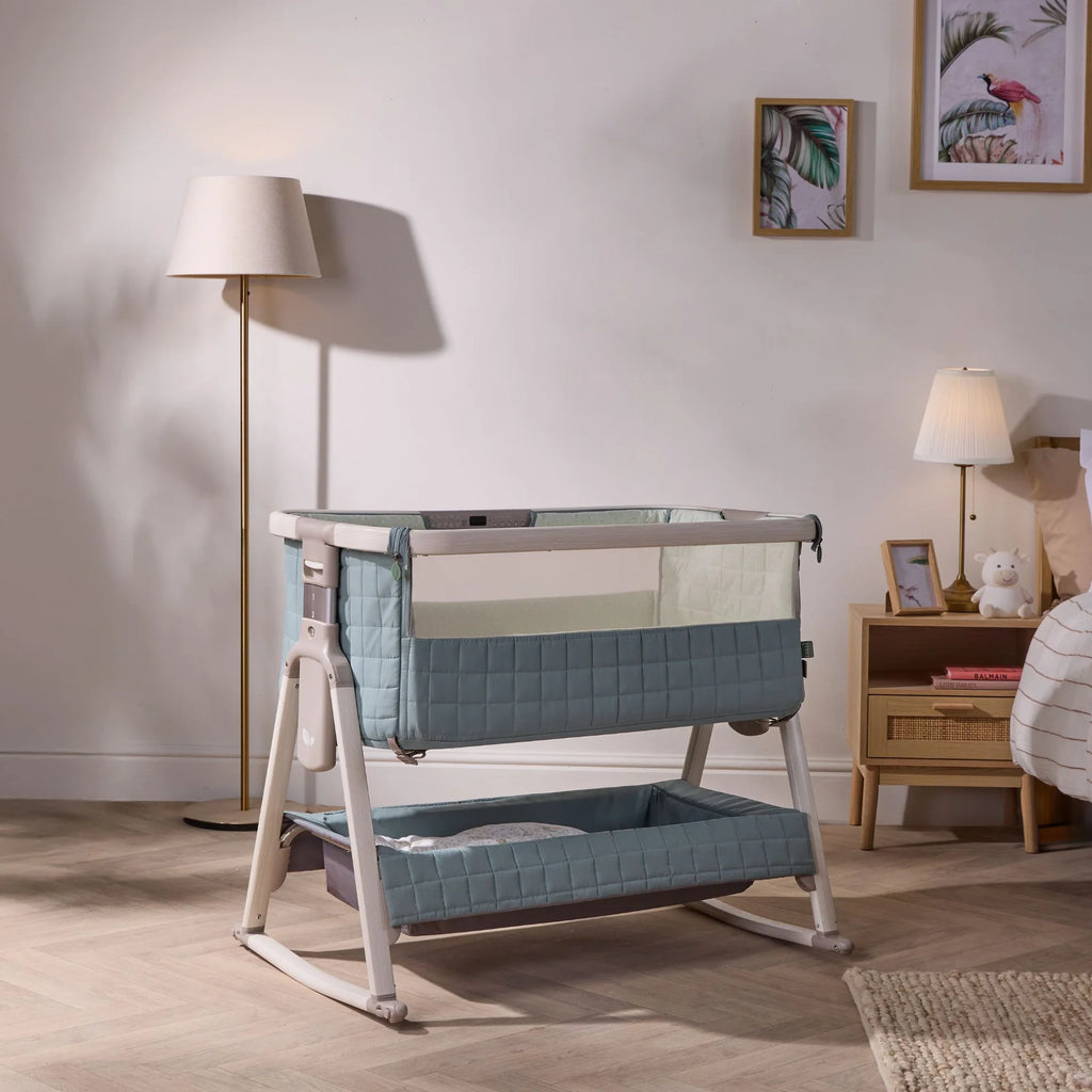 Tutti Bambini Cozee Sense Bedside Crib - Soft Walnut/Cocoa