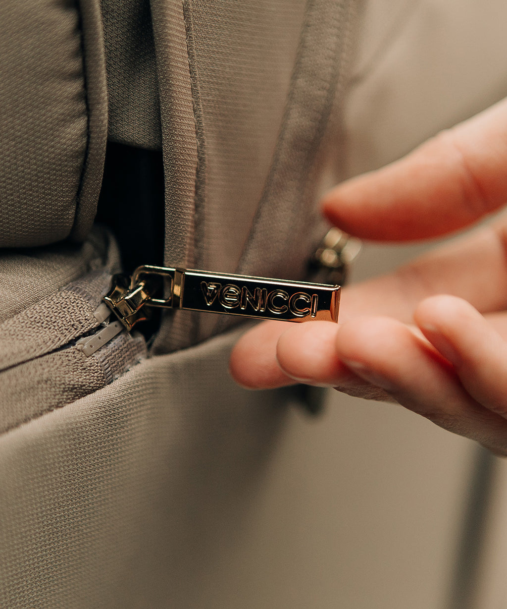 Venicci Claro 2 Essential Travel Bundle