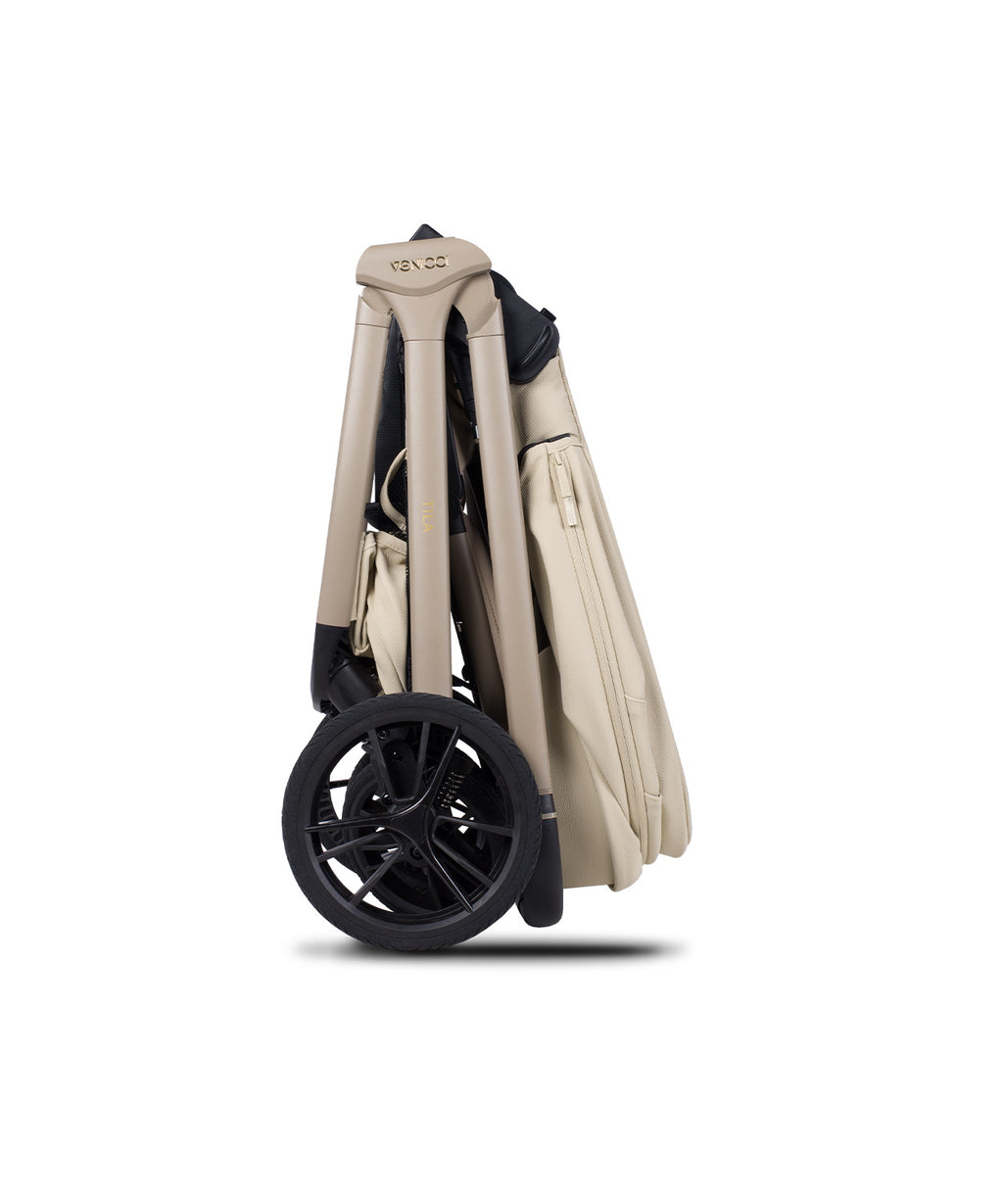 Venicci Tila Essential Travel Bundle