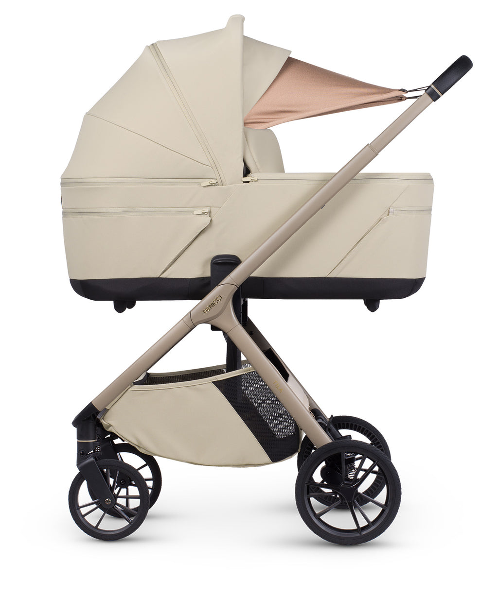 Venicci Tila Essential Travel Bundle