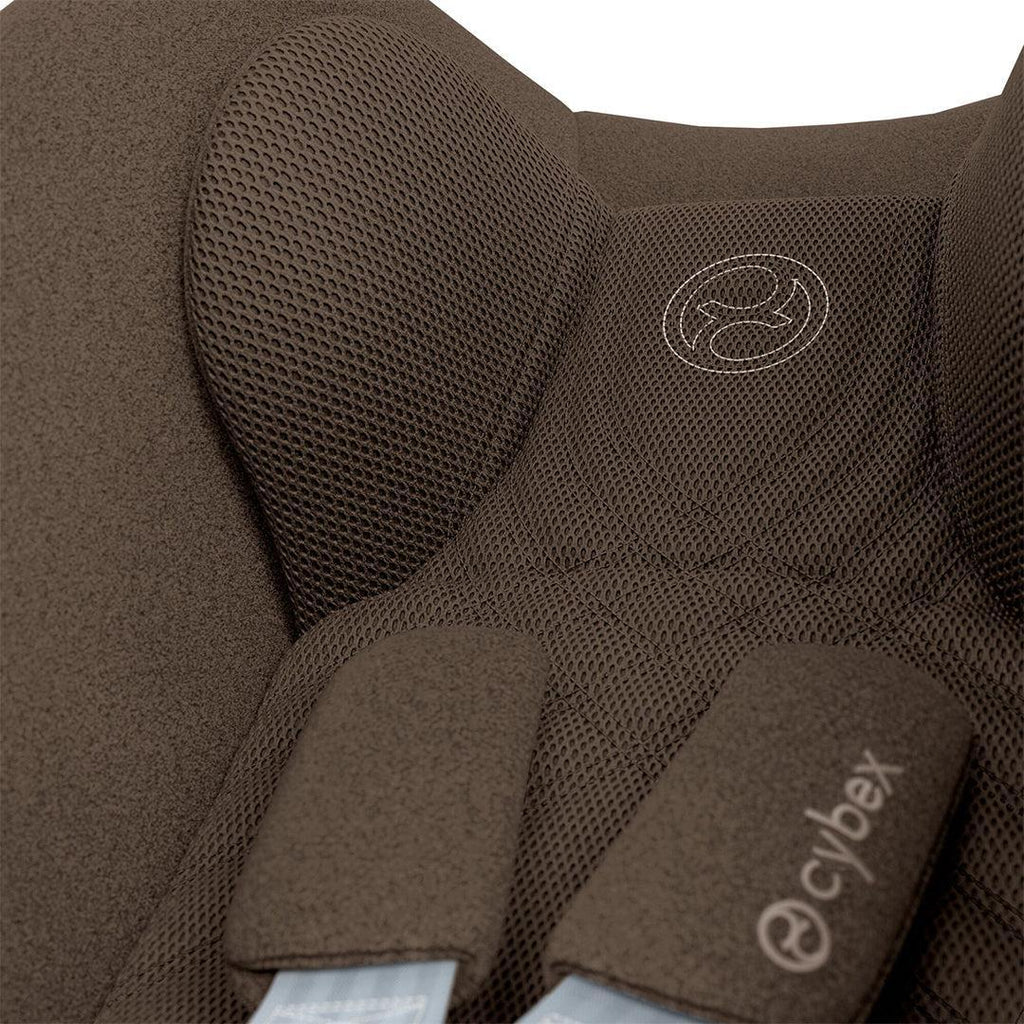 Cybex Cloud T i-Size (PLUS) Baby Car Seat & Base