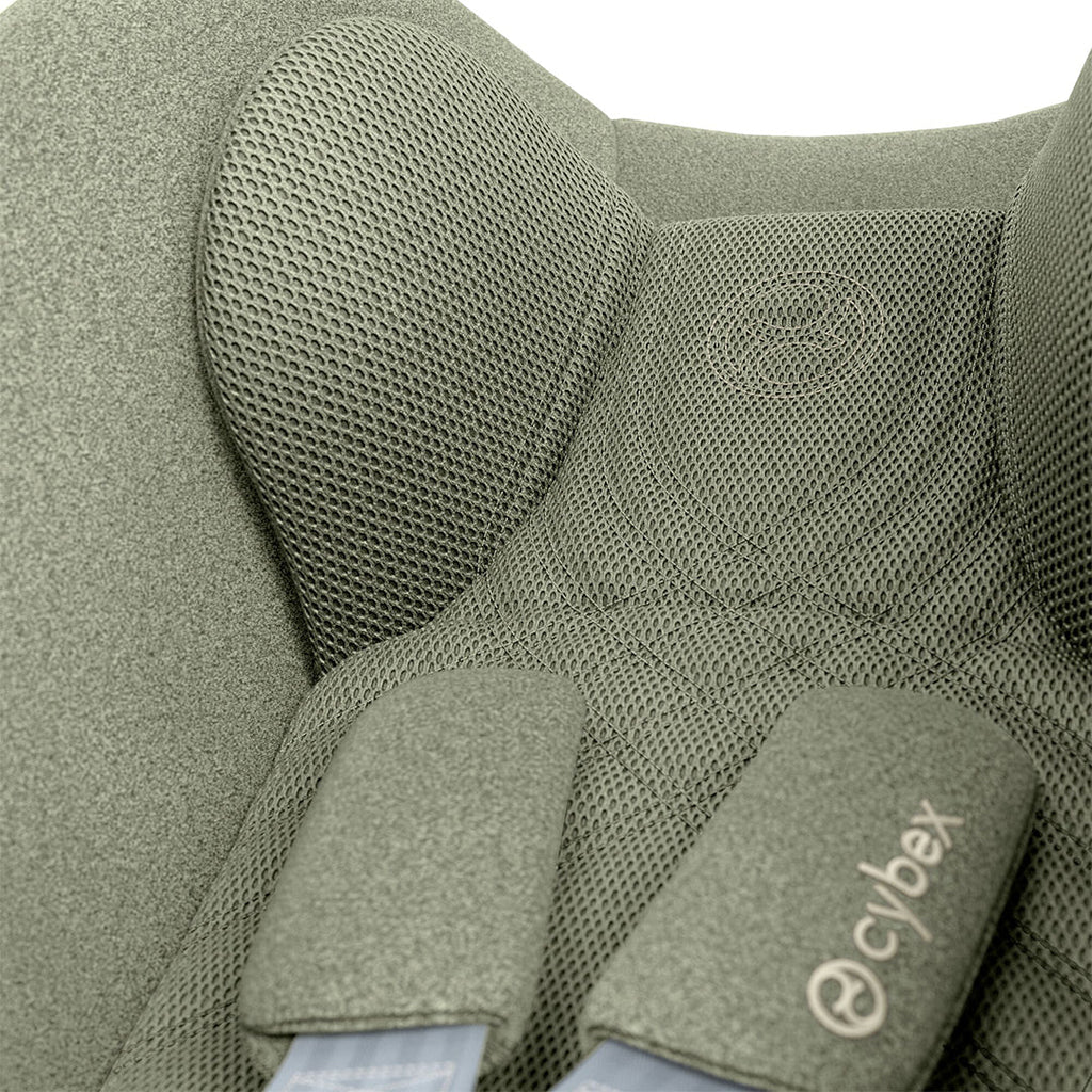 Cybex Cloud T i-Size (PLUS) Baby Car Seat