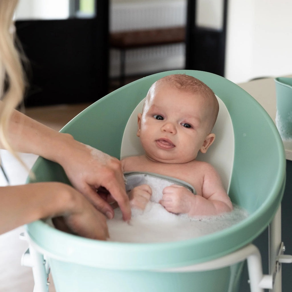 Shnuggle Baby Bath With Plug - Eucalyptus