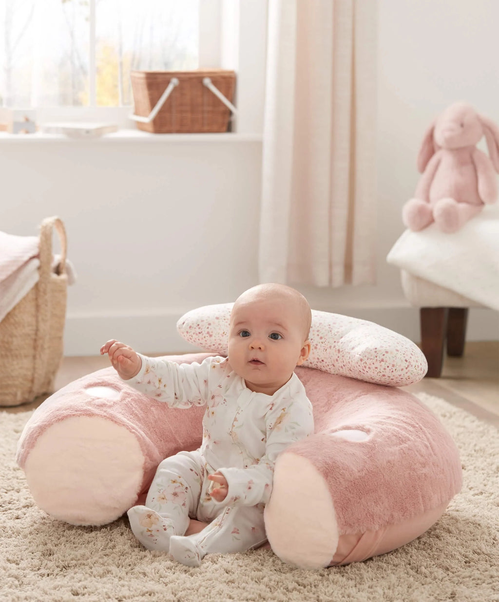 Mamas & Papas Sit & Play - Welcome to the World Bunny