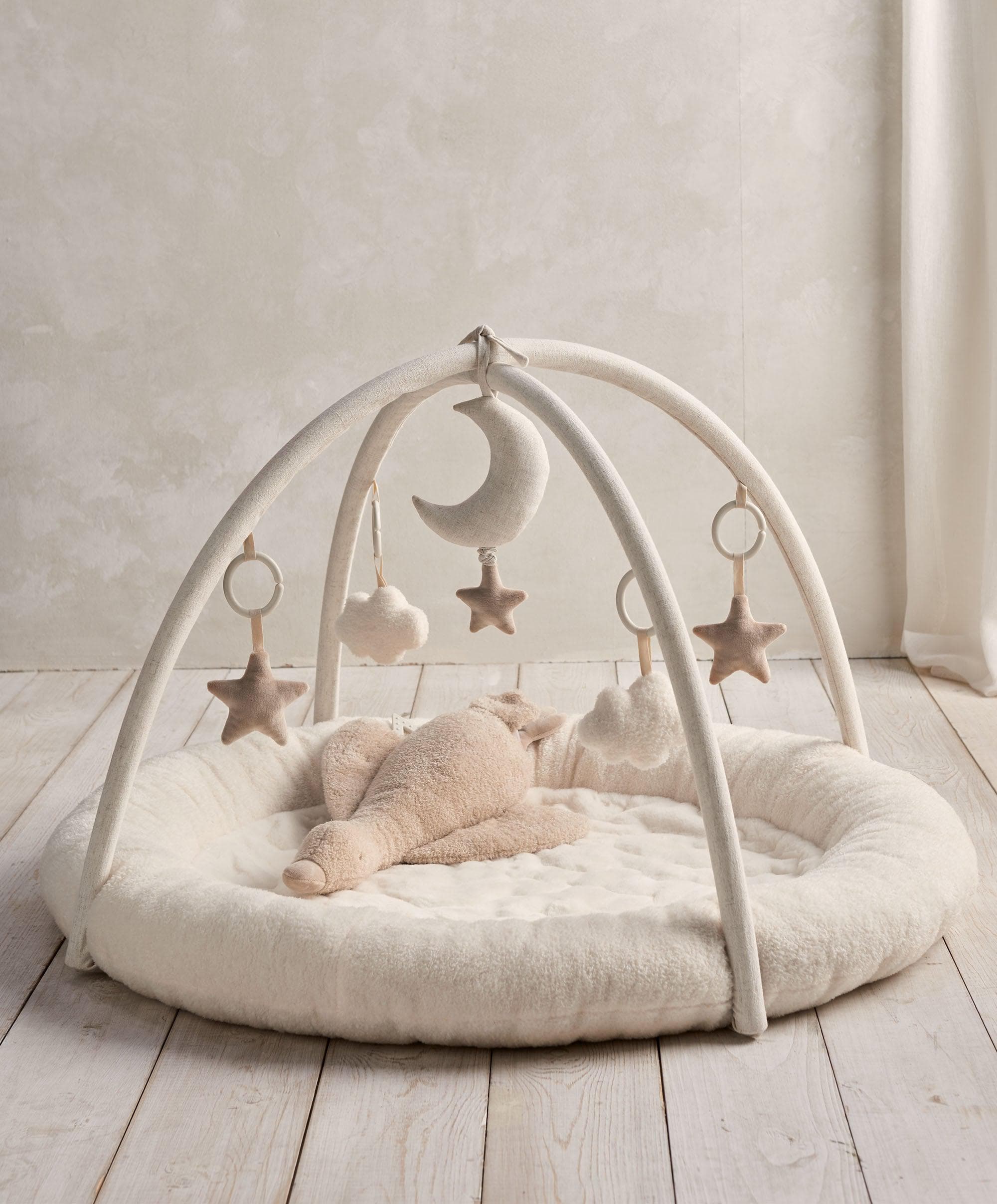 Mamas & Papas Welcome to the World Playmat & Gym