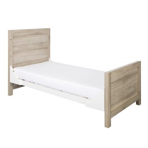 Tutti Bambini Modena 3 in 1 Cot Bed - White and Classic Oak