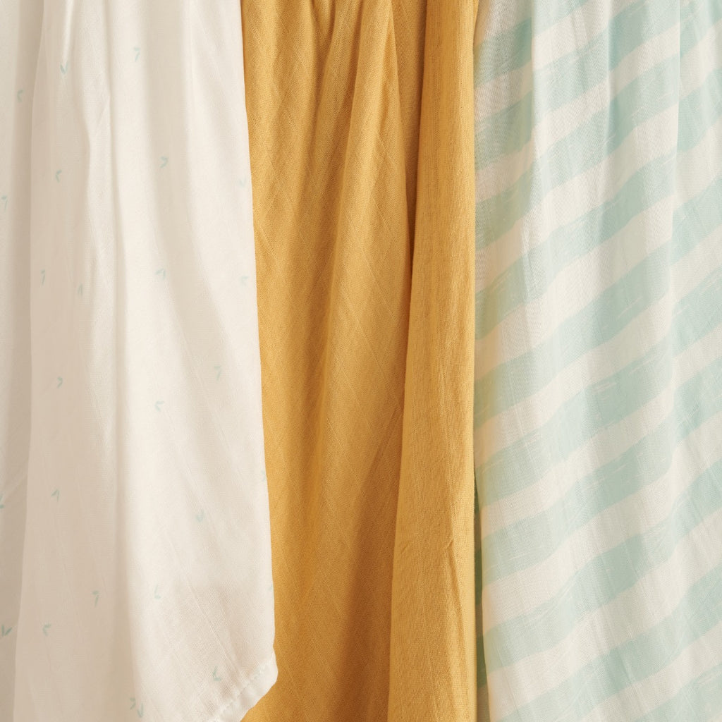 Tutti Bambini Muslin Swaddle - Run Wild