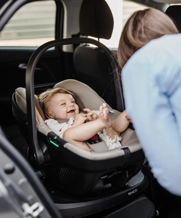 Venicci Tiago i-Size Car Seat & 360 Isofix Base - Beige