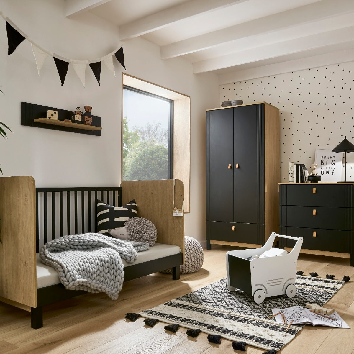 CuddleCo Rafi 5 Piece Nursery Furniture Set - Oak and Black
